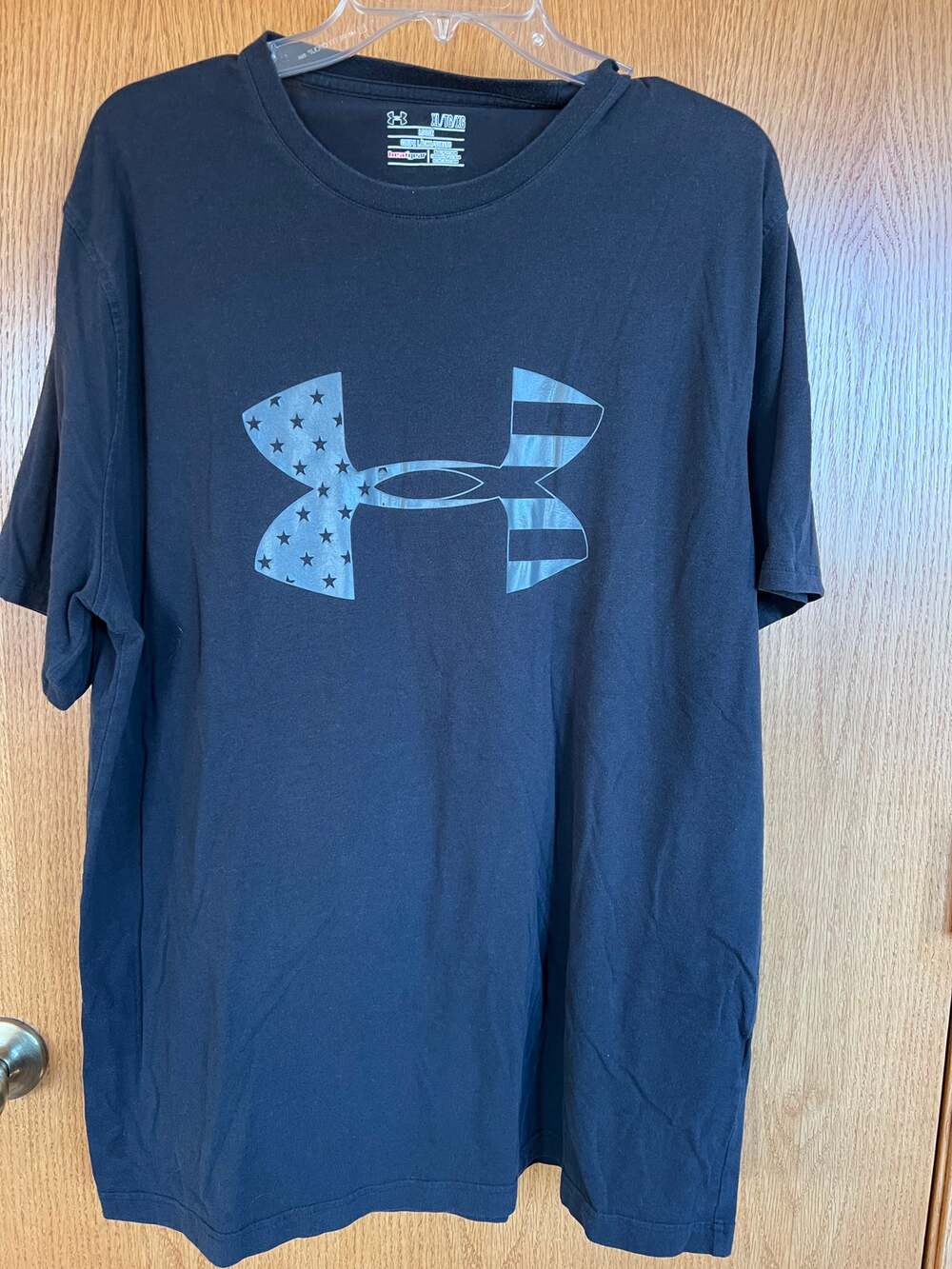 Under Armour Loose Heat Gear Short Sleeve Black T-Shirt, Men's XL